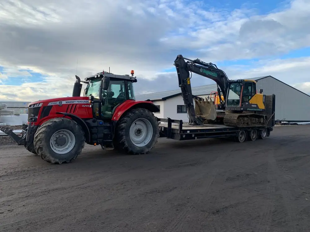 Agricultural services / stone raking, photo